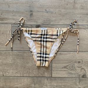 Auth Burberry Swim Bottoms